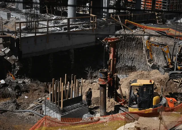 Concrete Formwork in Tel-Aviv — photograph 2