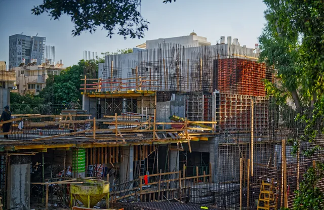 Concrete Formwork in Tel-Aviv — photograph 10